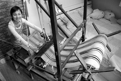 五萬元開家顧客現場織布體驗屋