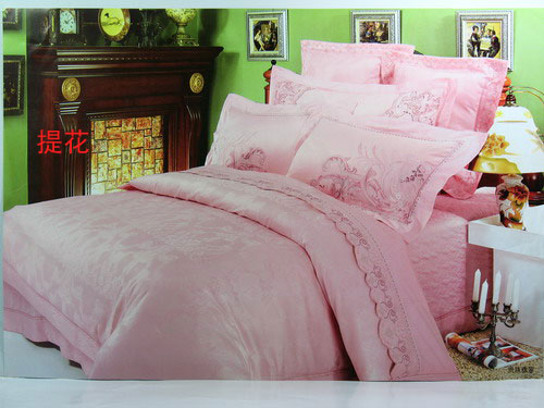 你家的床品花是印?繡?還是提?