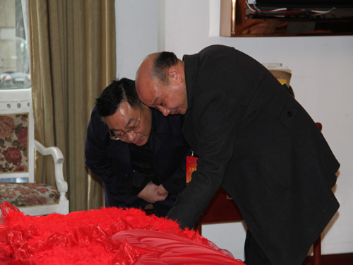 湖北省赤壁市市長江斌拜訪盛宇集團