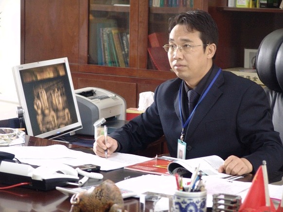 雨蘭董事長被評選為市2012年優秀共產黨員