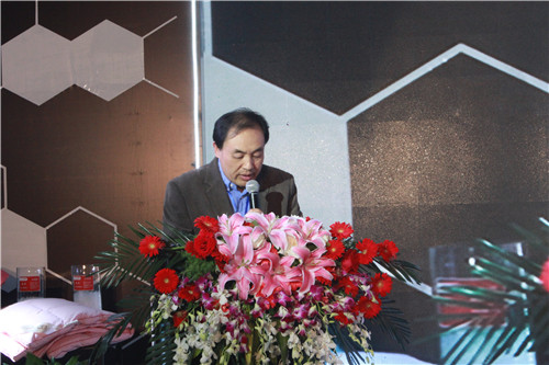 雁皇家紡轉(zhuǎn)型升級(jí)暨綠色家紡新理念新產(chǎn)品新聞發(fā)布會(huì)圓滿召開